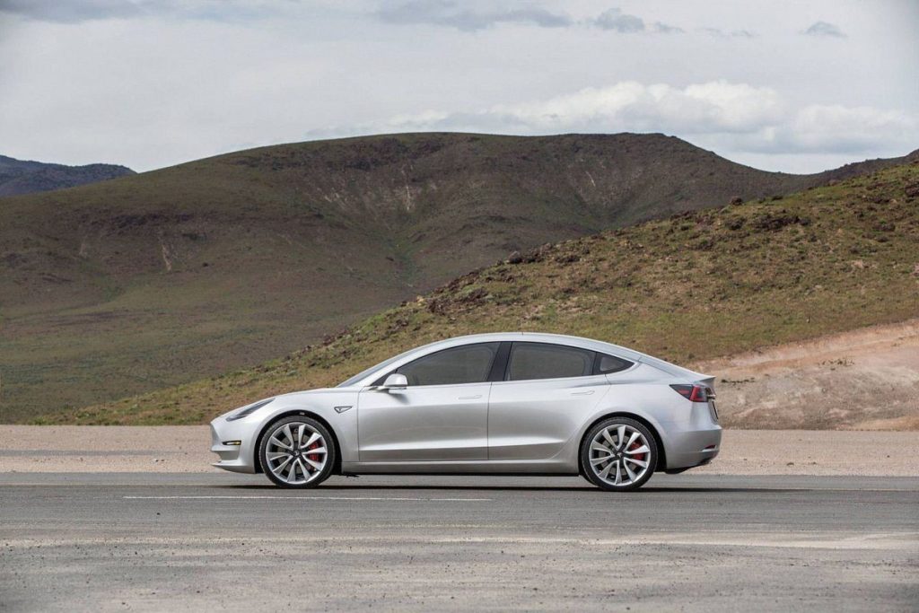 Tesla 3 mid range
