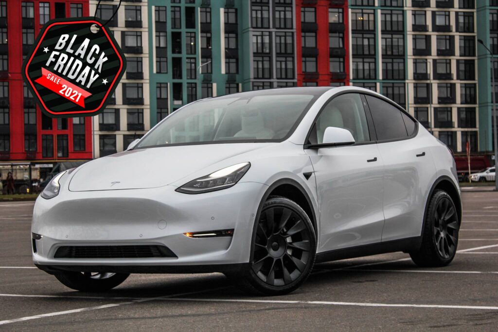3 Tesla Model Y LR DM